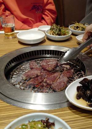 「母のご褒美時間で韓国へ」武智志穂の沖縄でのんびり双子育児 Vol.40 | HugMug