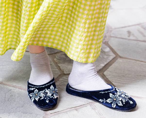 パンダシャツがインパクト大！ 柄アイテムでにぎやかな親子コーデ | HugMug