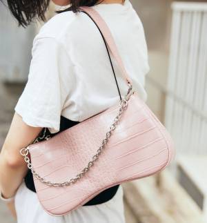 夏はやっぱり白Tシャツ一択！動きやすさ重視の家族コーデ♪ | HugMug