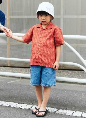 ヴィンテージはこう着る！レッド×ブルーでリンクしたおしゃれ親子♡ | HugMug