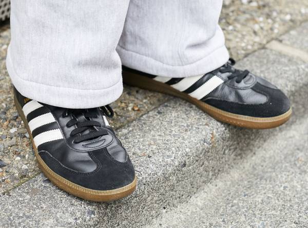 ママもパパもキッズもみんな履いている！ ＜adidas＞スニーカーSNAP 6選 | HugMug