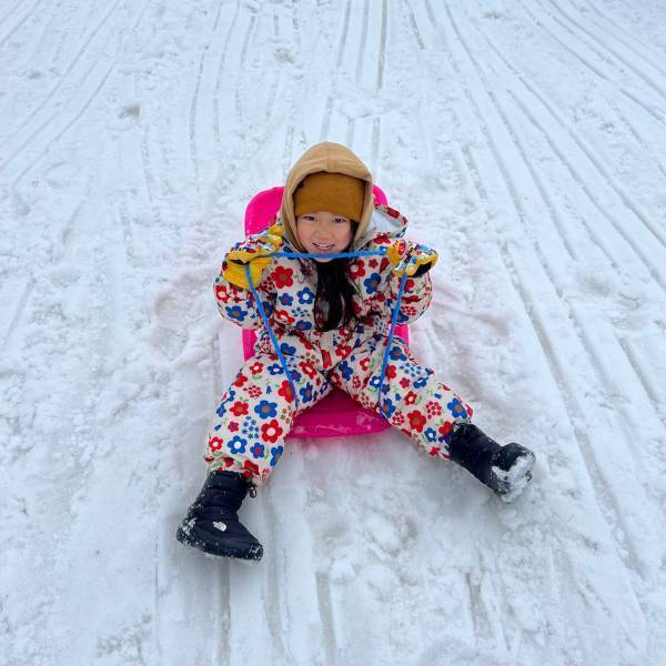 入場料500円で思い切り雪遊び！愛知県豊田市「朝日高原元気村」体験レポート | HugMug