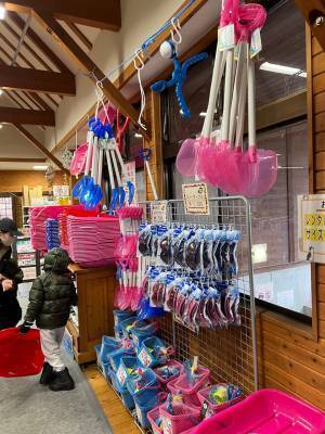 入場料500円で思い切り雪遊び！愛知県豊田市「朝日高原元気村」体験レポート | HugMug