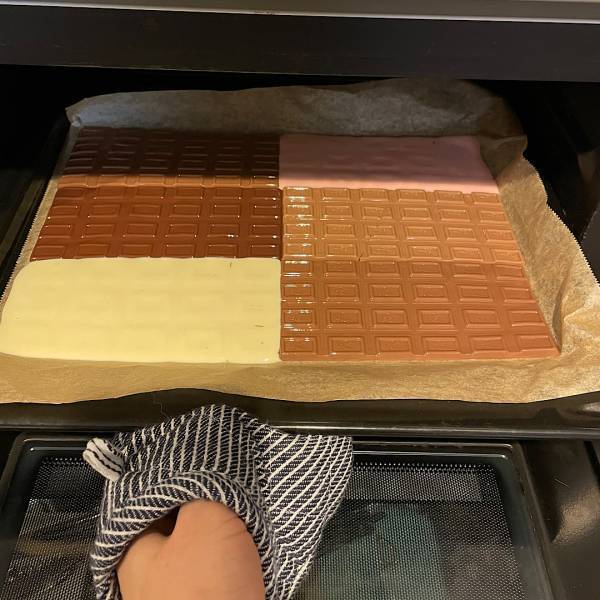 手作りバレンタイン！子供とおしゃれに簡単チョコレートバーク作り | HugMug