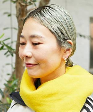 そのトレンチコート『アディダス』なの！？おしゃれ過ぎるママコーデをチェック♡ | HugMug