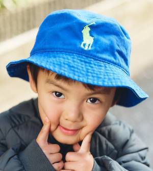 『GAP』を使ったベビーコーデがめちゃかわ♡ プチプラMIXテクを要チェック！ | HugMug