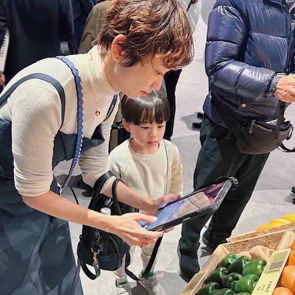 【日本科学未来館】ゲームをしながら老いを体感？！家族で遊んで学べる『老いパーク』 | HugMug