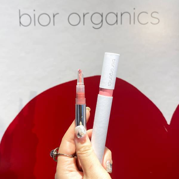 【Cosme Kitchen】春の新作が目白押し！ 編集部員の展示会レポ | HugMug