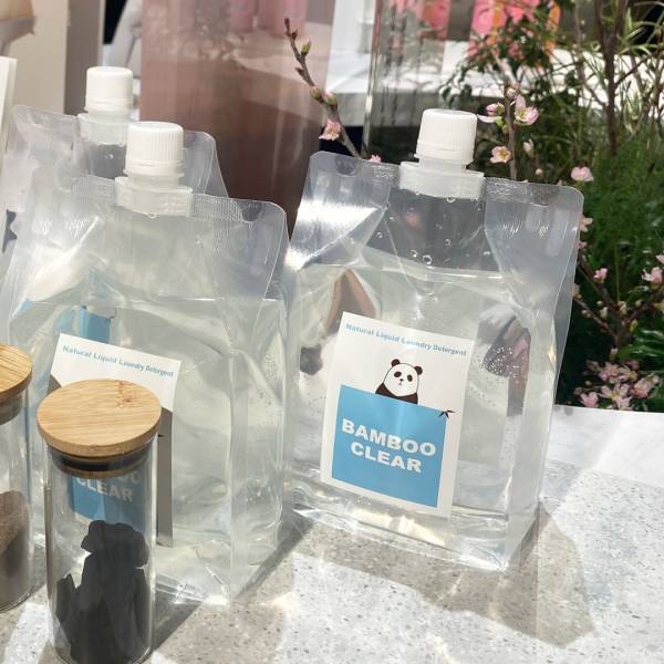 【Cosme Kitchen】春の新作が目白押し！ 編集部員の展示会レポ | HugMug