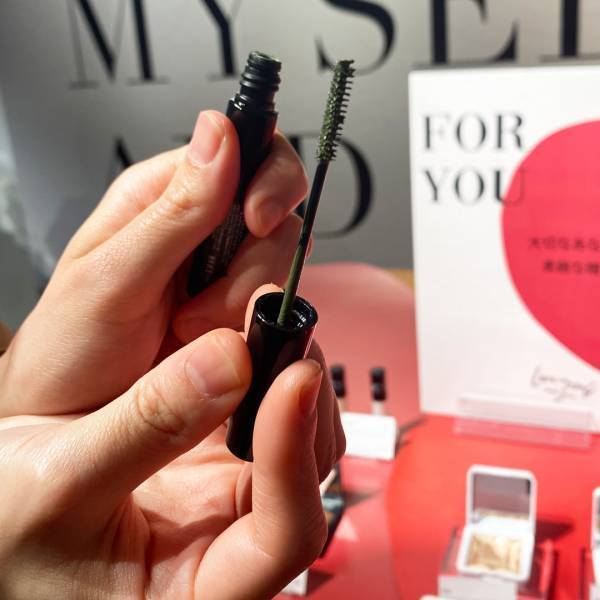 【Cosme Kitchen】春の新作が目白押し！ 編集部員の展示会レポ | HugMug