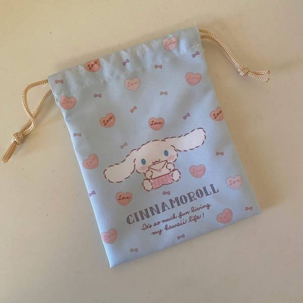 売り切れ必至！？100円ショップ【キャンドゥ】のサンリオグッズが可愛すぎる！ | HugMug