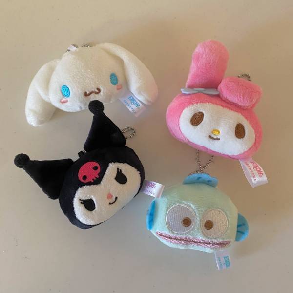 売り切れ必至！？100円ショップ【キャンドゥ】のサンリオグッズが可愛すぎる！ | HugMug