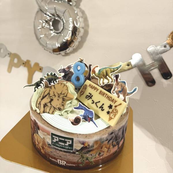 おまけも付いてきて嬉しさ2倍。お誕生日はサーティワンのアイスケーキが嬉しい！ | HugMug