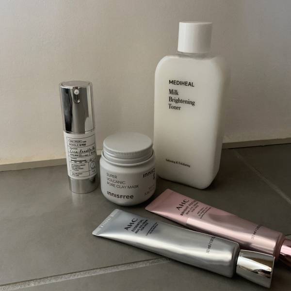 目指せ陶器肌！30代ママおすすめ【コスパ最強】韓国スキンケアコスメ4選 | HugMug