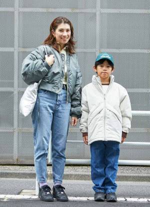 やっぱりデニムリンクコーデが可愛い♡ 短丈のMA-1で旬な着こなしに！ | HugMug