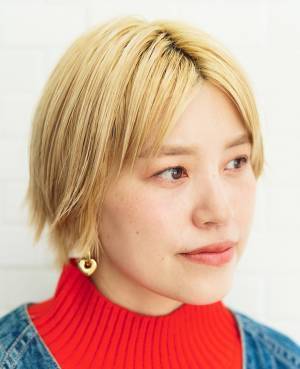 冬のビタミンカラーはこう着る♡ レッド×イエローでエネルギッシュに！ | HugMug