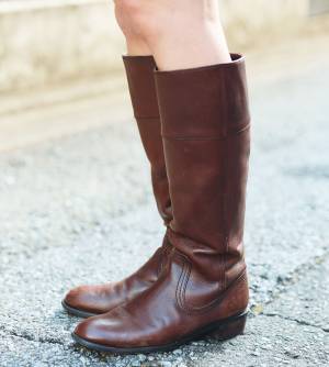 おしゃれママのミニスカ着こなし術！ ヴィンテージMIXでヘルシーに | HugMug