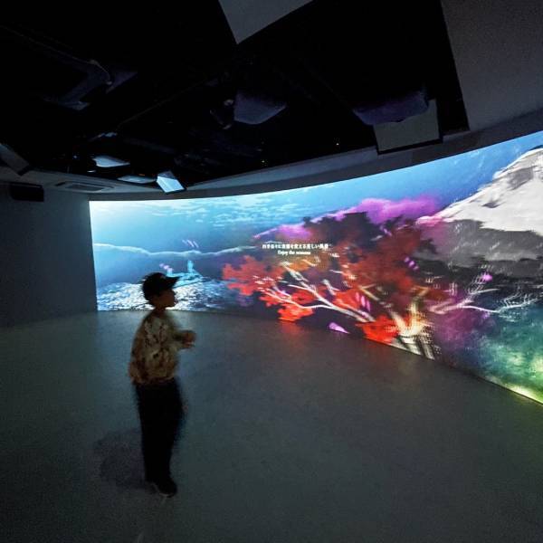 【入場無料】リニューアルした新宿御苑インフォメーションセンターが子連れに良いワケ | HugMug