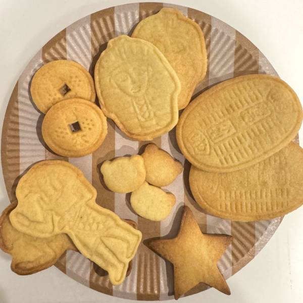 エジプト？小判？【Seria】の面白クッキー型シリーズがおすすめ！ | HugMug