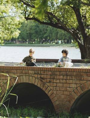 『tapis by HÄP＆CRAFT』から「E.T.」をテーマにした新コレクションが発売中！ | HugMug