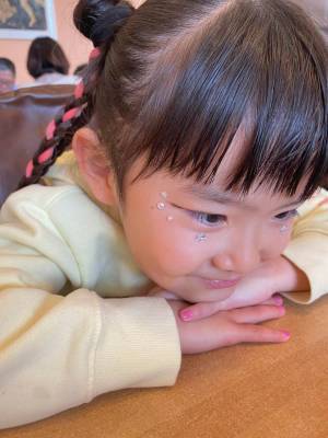 【SHEIN＆100均】でつくる！ キッズダンスや仮装におすすめの簡単ヘアメイク術♡ | HugMug