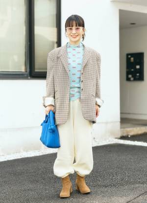 古着MIXのおしゃれファミリー！ 個性派アイテムはベーシックカラーで上手に着こなし♪ | HugMug