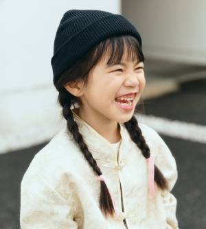 古着MIXのおしゃれファミリー！ 個性派アイテムはベーシックカラーで上手に着こなし♪ | HugMug