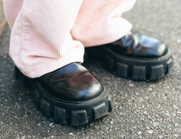 古着を使ったベビーコーデがめちゃかわ♡ 家族で春色MIXコーデ！ | HugMug