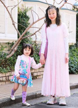 プチプラMIXの春コーデ♡ ピンクや花柄で思いっきりガーリーに！ | HugMug