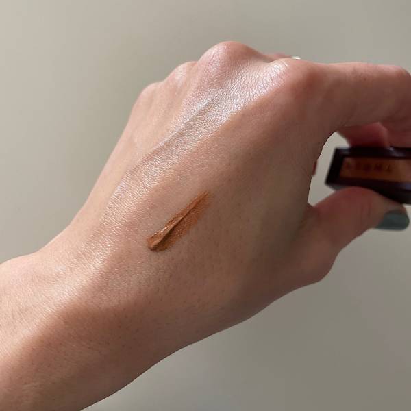 【アラフォー必見】今っぽいけど似合う！おすすめナチュラルメイクはこれ！ | HugMug