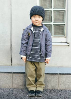 『ZARA』の刺しゅうジャケットがめちゃかわ♡ ブルー×グレーでつくる親子コーデ | HugMug