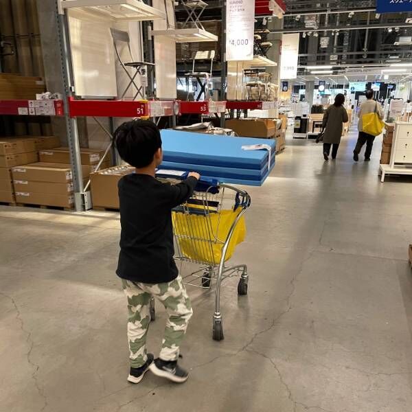 IKEAの子ども預かりサービス“SMALAND”超便利！子連れの買い物もスムーズに！ | HugMug
