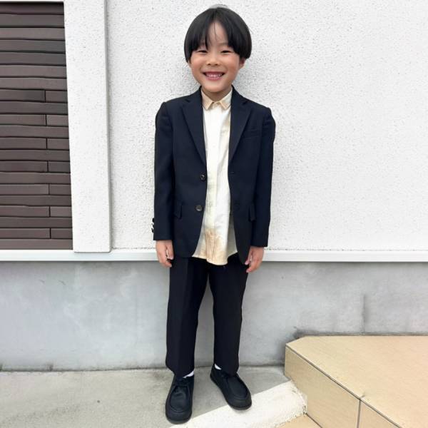 おしゃれキッズの入学式コーデを拝見！【セレモニーSNAP8選】 | HugMug