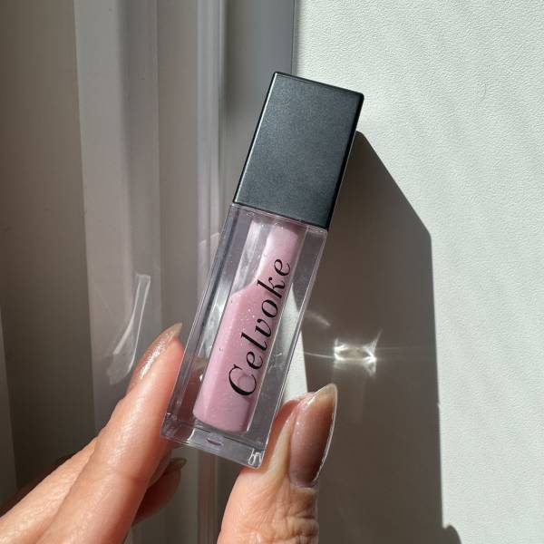 【2024年春】30代におすすめ！買ってよかった春コスメ3選 | HugMug