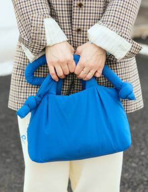 小物から夏を始めよう【アクセントになる夏色バッグ5選】 | HugMug