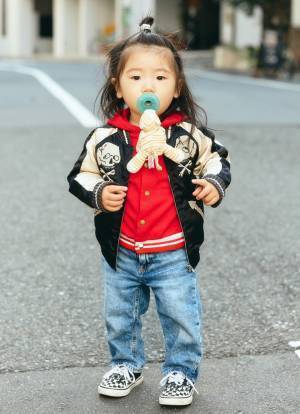 ロックテイストな家族コーデがおしゃれすぎ♡ デニムを使って統一感アップ！ | HugMug