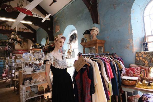 「アンティークの街 “Lewes” 日帰り旅」MEGの英国式・子育てレポートvol.76 | HugMug