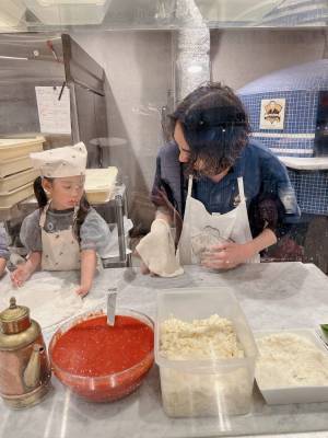 3歳からOK！イタリア・ナポリの伝統的なピザのお店でピザ作り体験！ | HugMug