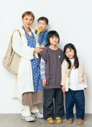 ヴィンテージMIXのキッズコーデがおしゃれすぎ！ブルーをシェアした親子コーデ♪ | HugMug