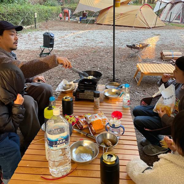 初心者におすすめ！家族で楽しめるキャンプ場「昭和の森フォレストビレッジ」 | HugMug