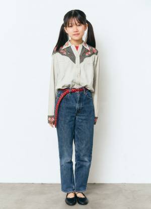 古着MIXのまさにお見本♡ 原色を使ってポップに着こなして！ | HugMug