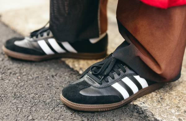 ジャージをおしゃれに着こなすテク必見！街にも公園にも行ける旬な親子コーデ | HugMug