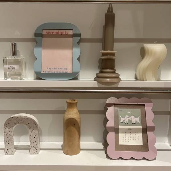 本当にDAISO！？100円で韓国雑貨っぽなおしゃれフォトフレームが手に入る！！ | HugMug