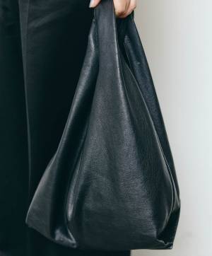 やっぱり『ザラキッズ』が使える！ おしゃれファミリーの上品カジュアルコーデ | HugMug