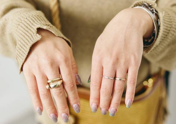 『ZARA』ワンピでつくるマタニティコーデが可愛すぎ！親子でベージュリンク♡ | HugMug