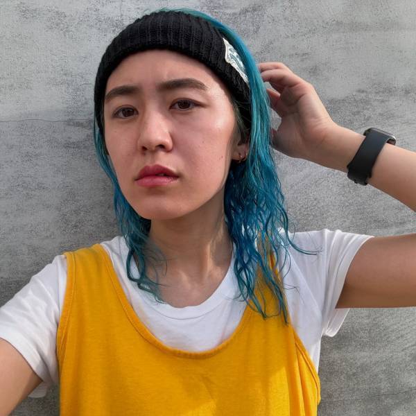 梅雨を乗り切る厳選ヘアケアアイテム！髪の広がりやうねり、ダメージなどにおすすめ | HugMug