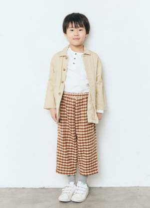 やっぱり白ブラウス×デニムが最強♡ 淡トーンで爽やか親子リンク！ | HugMug