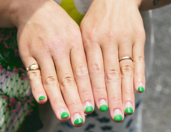 全身『ZARA』でつくる兄弟コーデがおしゃれすぎ！親子でポップな夏コーデに | HugMug