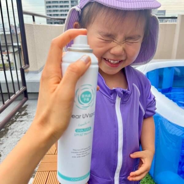 ついに見つけた！1歳から使えるSPF50の日焼け止めスプレーが最強すぎる！ | HugMug