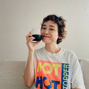 コーヒーでダイエット！？国産炭＆MCTオイル入りの【C COFFEE】とは？ | HugMug